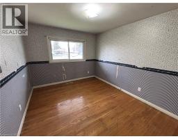 4 BEECHWOOD Court - 12