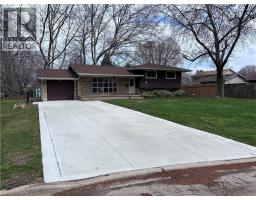4 BEECHWOOD Court - 2