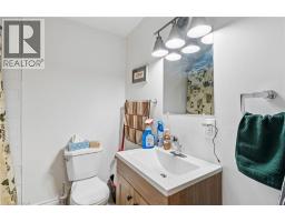26 ALBINA Street - 20