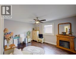 109 PROFESSOR S LAKE Parkway - 19