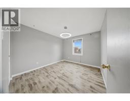 279 AUDEN Road - 17