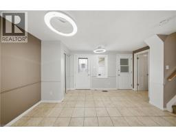 279 AUDEN Road - 3