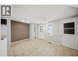 279 AUDEN Road - 4
