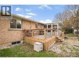 9 VILLAGE Road - 31
