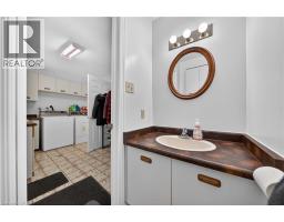 53 SHADYBROOK Court - 27