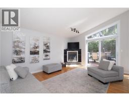 40 DINEEN Court - 10