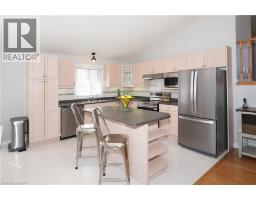 40 DINEEN Court - 15