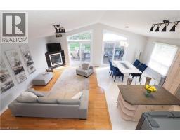 40 DINEEN Court - 18