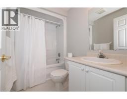 40 DINEEN Court - 32
