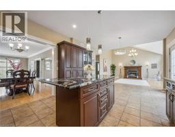 872 CREEKSIDE Drive - 19