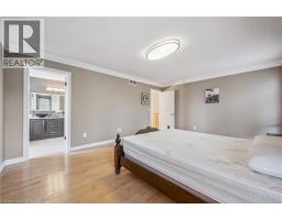 872 CREEKSIDE Drive - 27