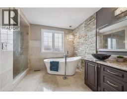 872 CREEKSIDE Drive - 28