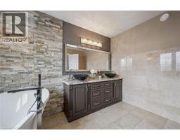 872 CREEKSIDE Drive - 29