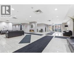 81 ROBINSON Street UnitNo. 807 - 15