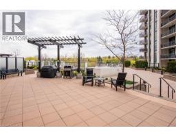 155 CAROLINE Street S UnitNo. 1009 - 33