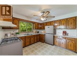 240 MUD Street W - 15