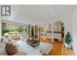 240 MUD Street W - 7