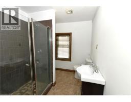 540 WELLINGTON Avenue S - 11