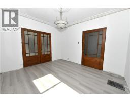 540 WELLINGTON Avenue S - 4