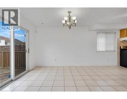 359 HIGHBROOK Crescent - 11