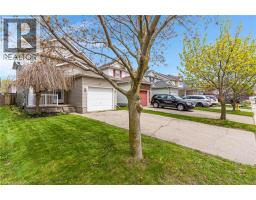 359 HIGHBROOK Crescent - 2