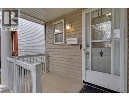 359 HIGHBROOK Crescent - 3