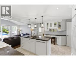 125 COVINGTON Crescent - 10