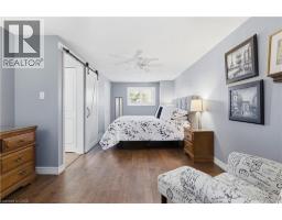 125 COVINGTON Crescent - 22