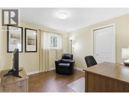 125 COVINGTON Crescent - 23