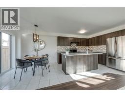 96 ARNOLD MARSHALL Boulevard - 15