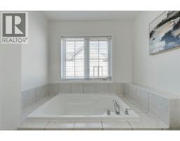 96 ARNOLD MARSHALL Boulevard - 38