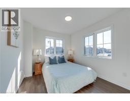 96 ARNOLD MARSHALL Boulevard - 43