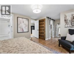 490 KNIGHTSBRIDGE Crescent - 25