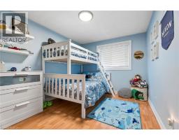 490 KNIGHTSBRIDGE Crescent - 31