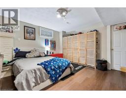 490 KNIGHTSBRIDGE Crescent - 39