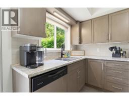 399 GREENFIELD Avenue - 20