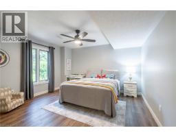 18 WESTIE Road - 30