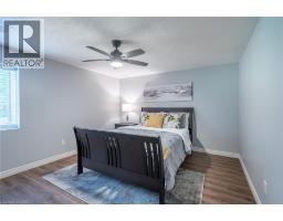 18 WESTIE Road - 31