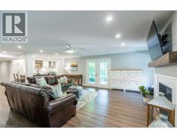 18 WESTIE Road - 33