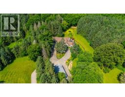18 WESTIE Road - 9