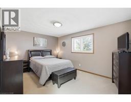 32 HIGHBURY Drive - 20