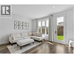 31 SEATON Crescent - 12