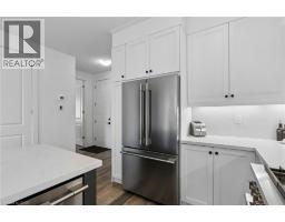 31 SEATON Crescent - 26