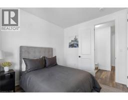 31 SEATON Crescent - 40