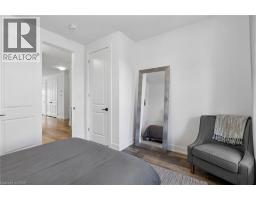 31 SEATON Crescent - 41