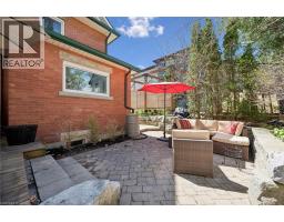 24 POWELL Street E - 39