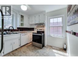 63 BINKLEY Crescent - 15