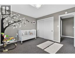 502 CARRIE Avenue - 30