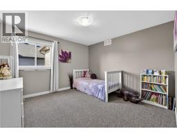 502 CARRIE Avenue - 32