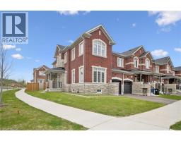 3 GLEDHILL Crescent - 35